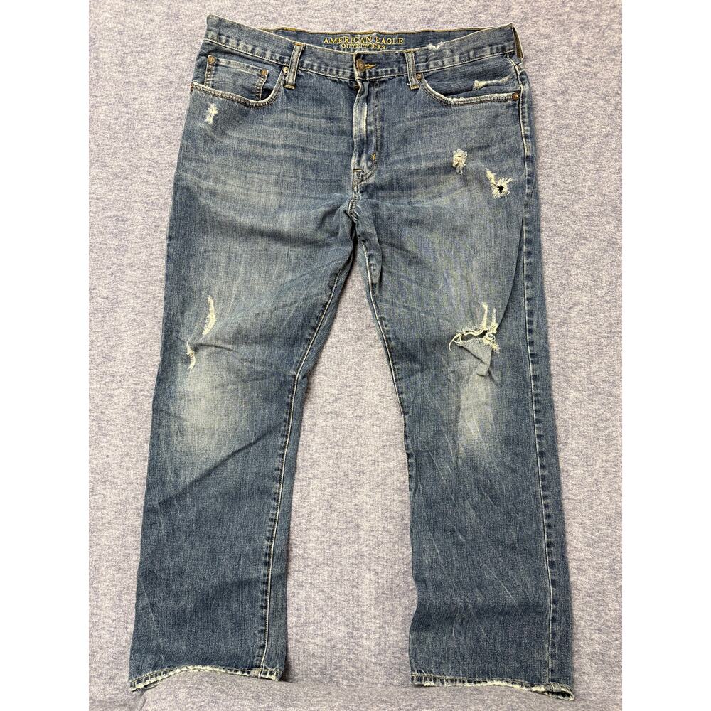 AE American Eagle Outfitters Men's Bootcut Medium Wash Jeans Size 38/32
